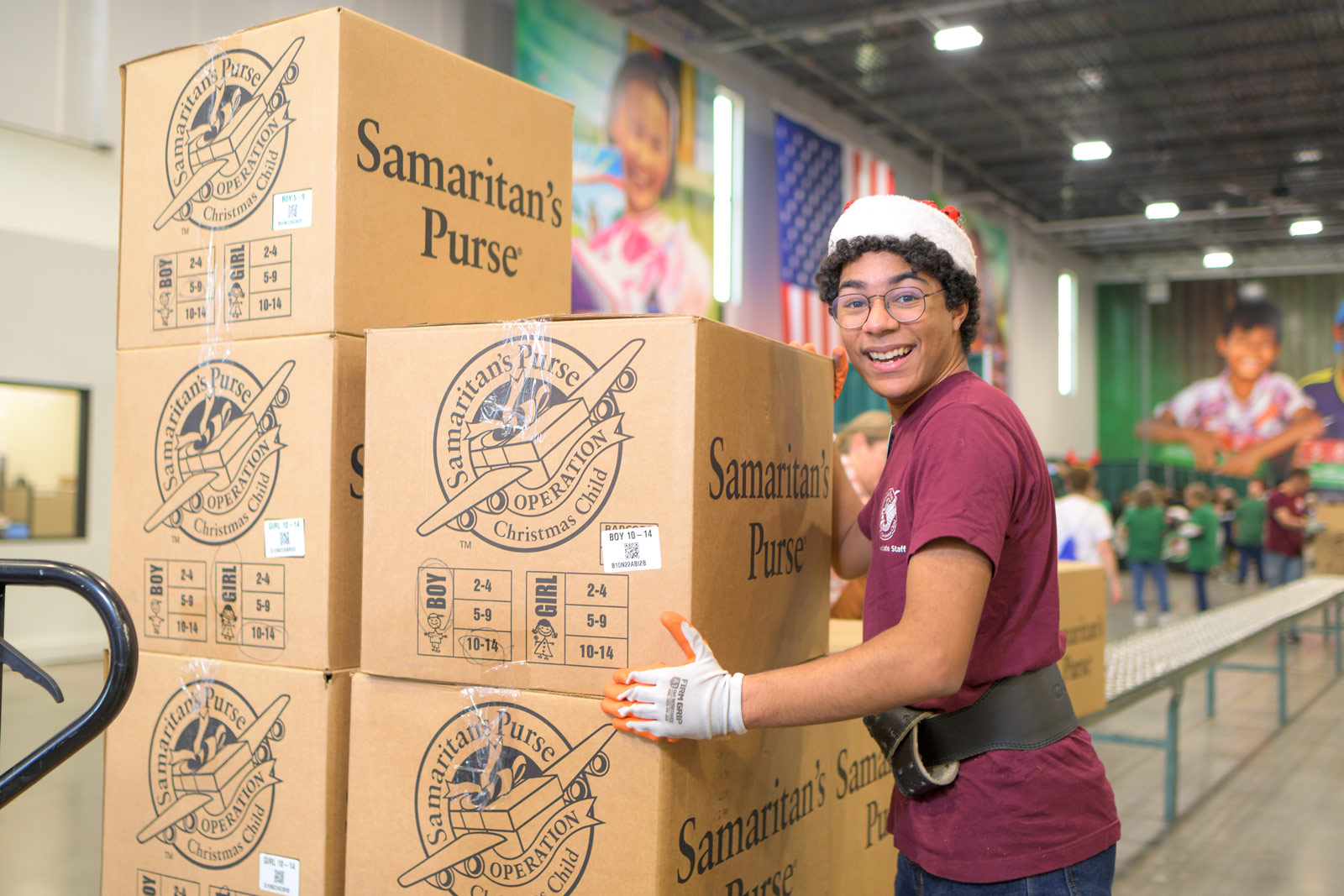 Simply Shoeboxes: OCC guest post: A day at the Operation Christmas Child  Shoebox Processing Center