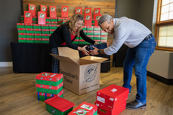 Operation Christmas Child boxes to be collected next week | Lifestyles |  ncnewsonline.com